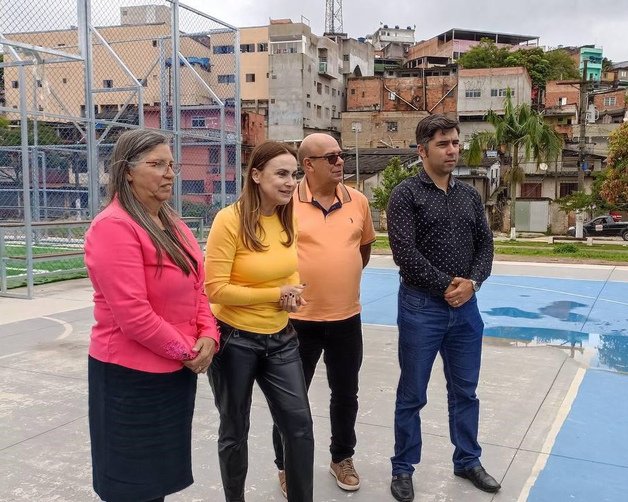 Vereadora Irmã Rose, deputada e Vereador Ramon Corsini na Areninha do Jacira