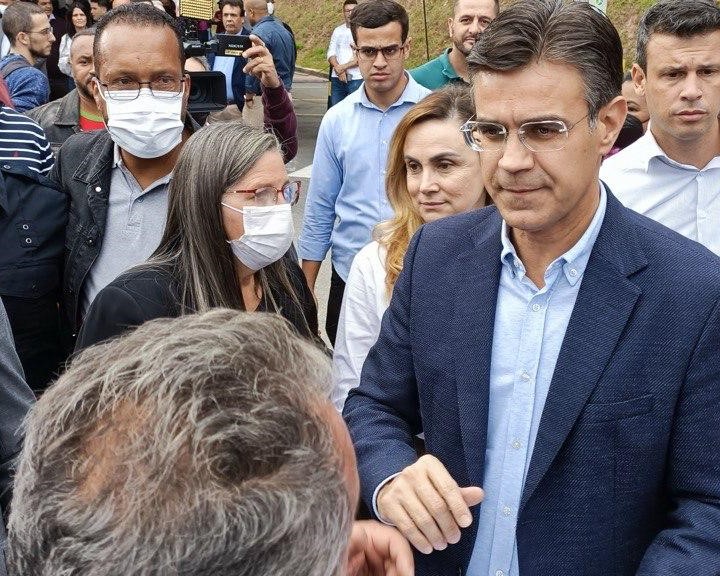 Vereadora Irmã Rose no evento de inauguração da rede Hebe Camargo
